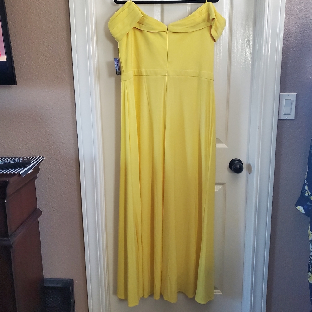 Morgan & Co. Yellow Off-Shoulder Gown for Weddings - Picture 2 of 10